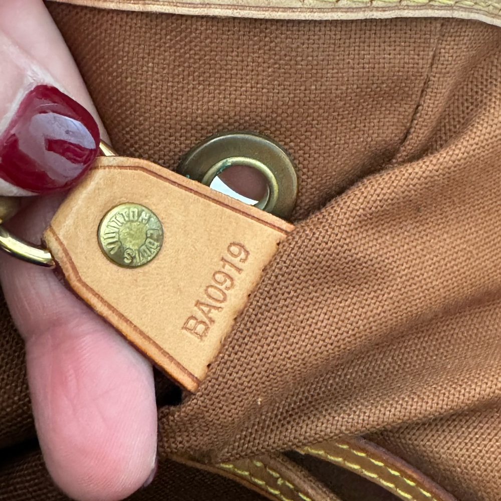 Louis Vuitton Brown Monogram Montsouris Backpack GM MINT condition! - Picture 7 of 16